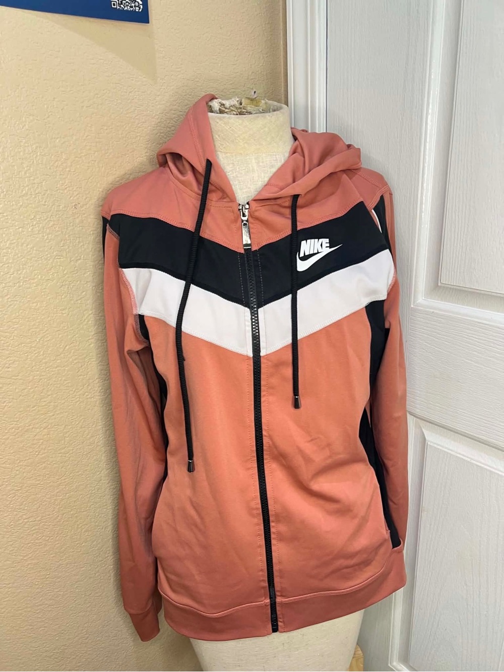 Nike Sportswear Chevron Full Zip Hoodie Jacket Pink Black White Womens